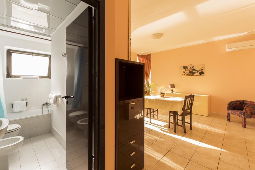 Case Vacanza Cleotto Hotel Palermo Bilik gambar