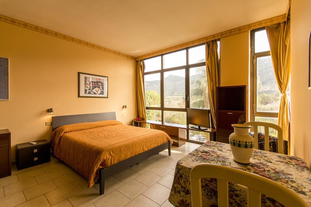 Case Vacanza Cleotto Hotel Palermo Bilik gambar